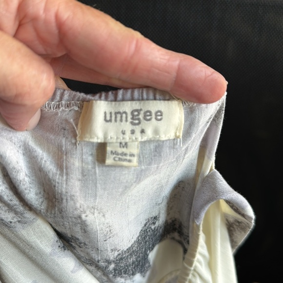 Umgee Tiered Embroidered front floral Midi Dress Womens M Floral cross over back - Picture 8 of 11